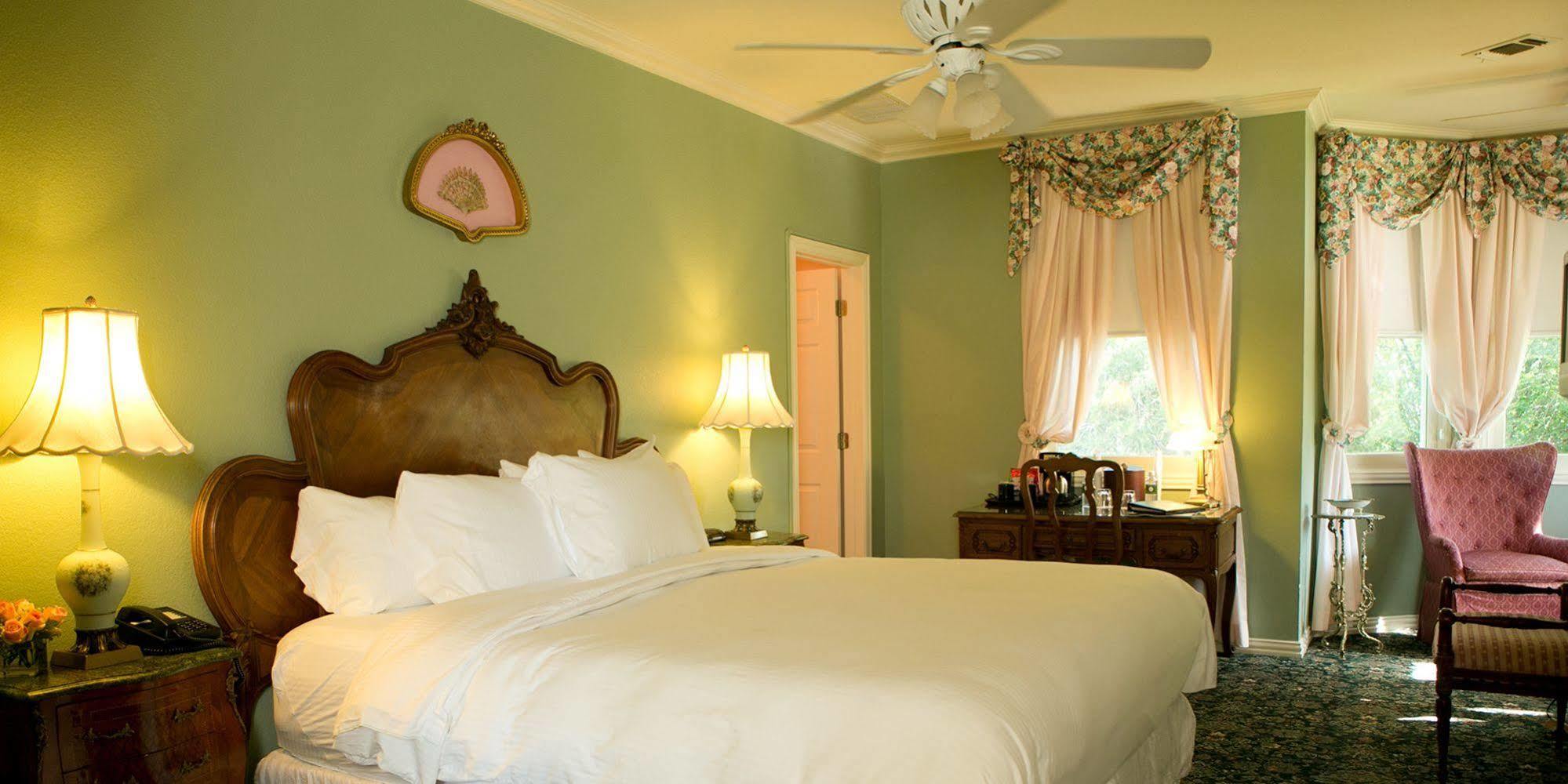 The Sanford House Inn & Spa Arlington Zewnętrze zdjęcie